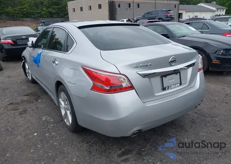 2013 Nissan Altima 2.5 Sl z USA, uszkodzony, nr VIN 1N4AL3AP8DN403599